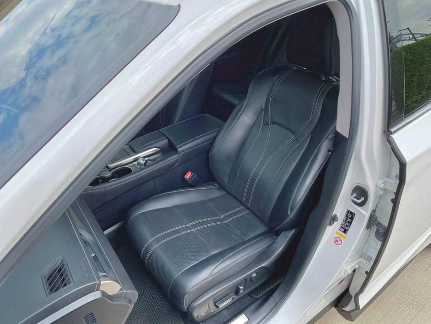 รหัสรถ PB2211 Lexus RX300 Premium เบนซินล้วน (MC) 2020 รูปที่ 12