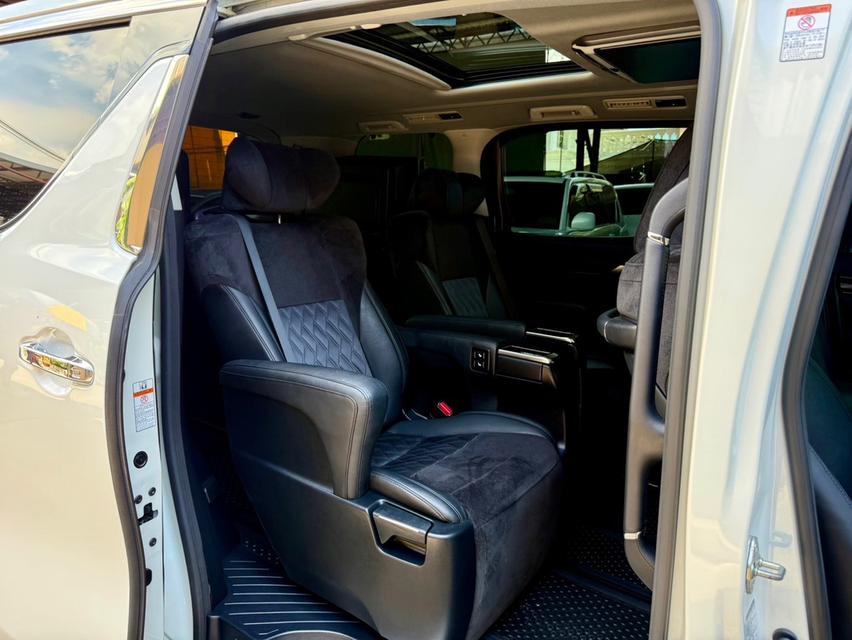ขาย Toyota Alphard 2.5SC ปี16 8