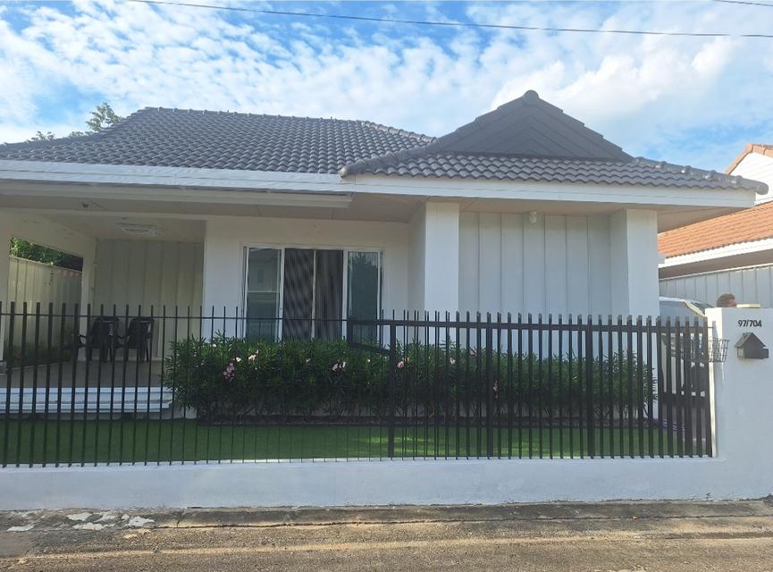 บ้านเดี่ยวชั้นเดียว เดินทางสะดวก ใกล้ศูนย์การค้าฟิวเจอร์พาร์ครังาต 1