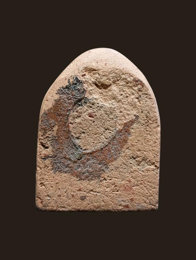 เปิดพระเนื้อดินหน้าขอมเก่า ชอบทักได้ครับ 2