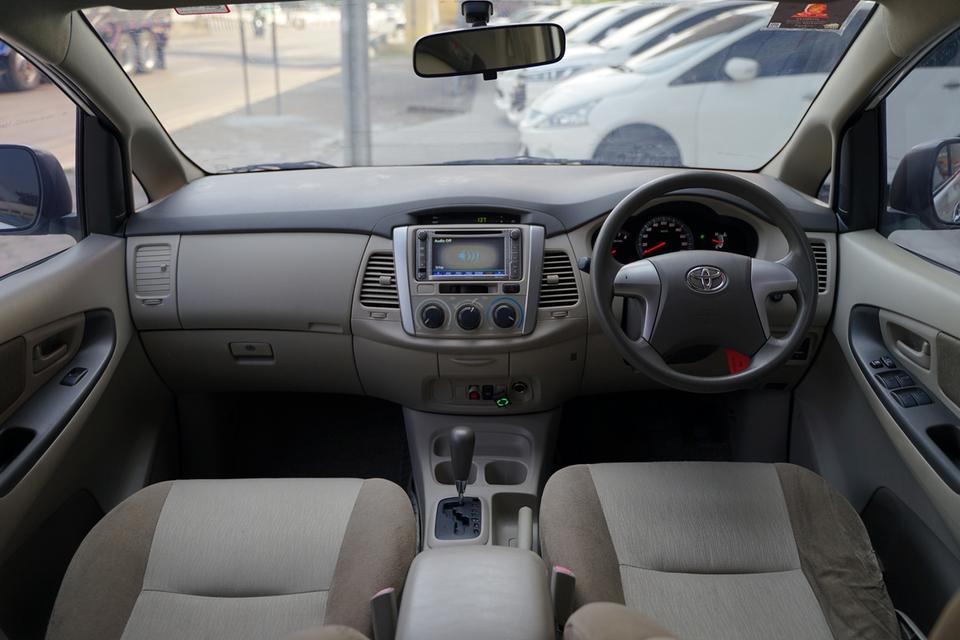 2013 TOYOTA INNOVA G OPTION 10