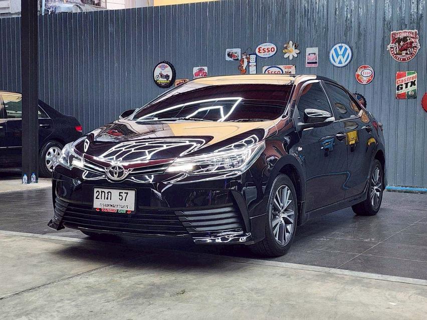 รถเก๋งราคาประหยัด สวยสภาพดี TOYOTA ALTIS 1.6 G ปี2017