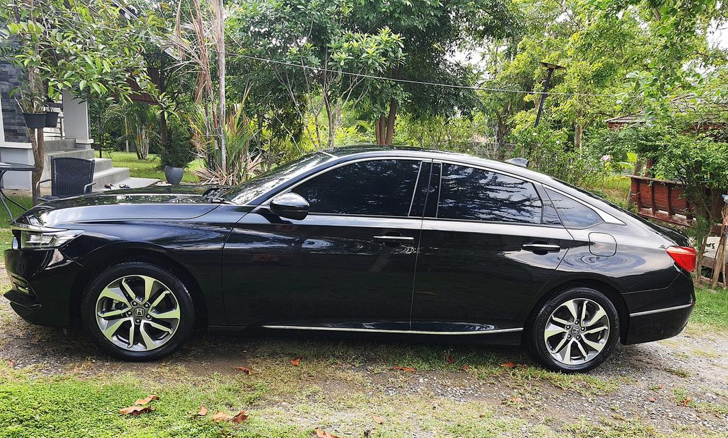 ขาย Honda Accord 1.5 Turbo EL ปี 2021 สีดำมุกราคา 929,000 บาท