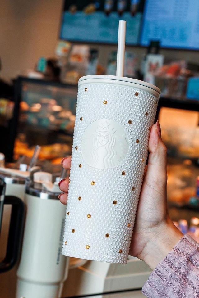 กระบอกน้ำเก็บความเย๋น