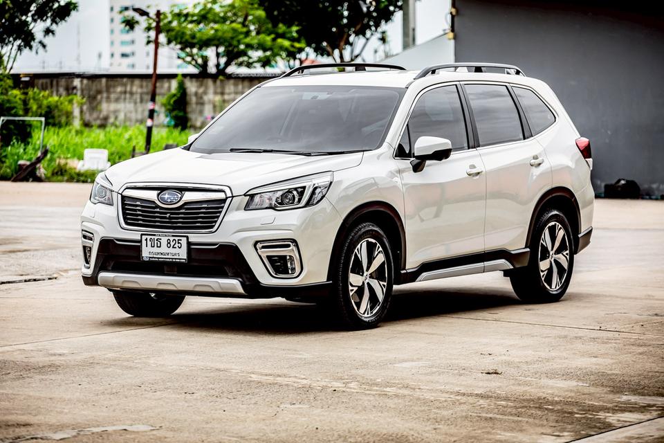 SUBARU FORESTER 2.0 i-S Eyesight AWD ปี 2020 สีขาว มือเดียวป้ายแดง