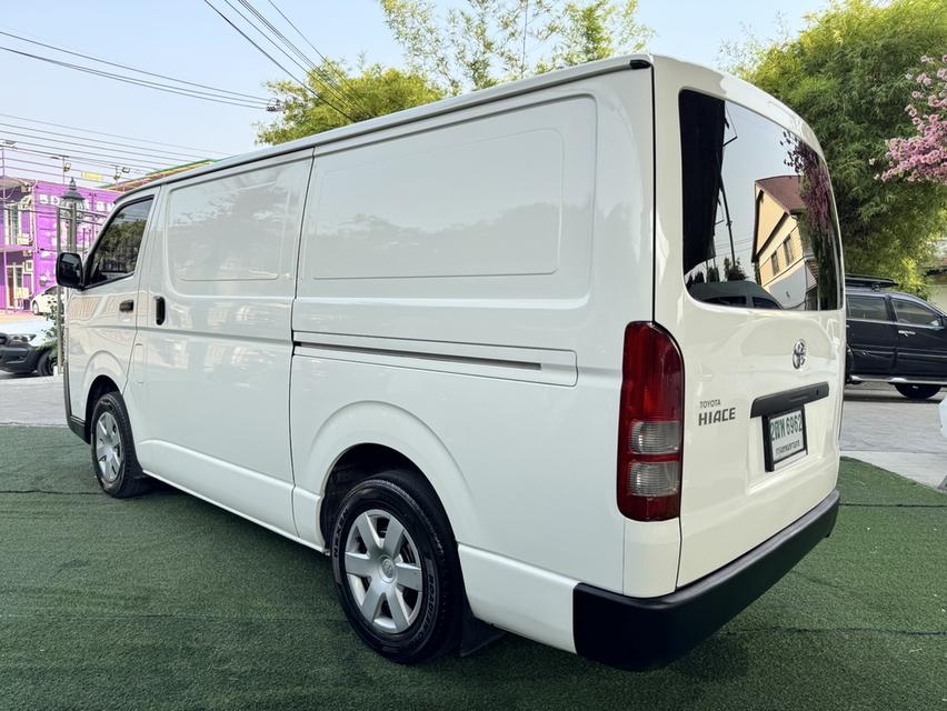  TOYOTA ตู้ รุ่น HIACE   ปี2019  แบบตู้บรรทุกไม่มีเบาะคะ เครื่อง2.5cc. เกียร์ธรรมดา  -รถไมล์แท้100%คะ 5