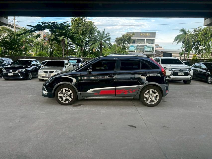 ขายรถ MG3 1.5 Xross ปี 2015 สีดำ เกียร์ออโต้ 7