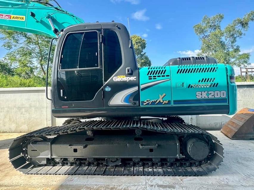 Kobelco SK200-8 YN12 Super 2