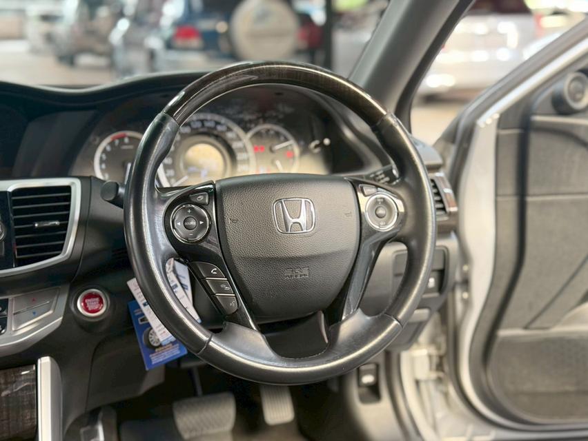 HONDA ACCORD 2.0 EL i-VTEC ปี 2014 7