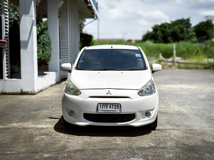 Mitsubishi mirage 1.2 สีขาว ปี 2012 เบนซิน เกียร์ออโต้ ขาย 99,900 บาท ติดต่อ แก้ว 094-469-4646