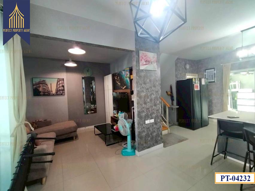 ขาย ทาวน์โฮม 2 ชั้น เดอะคัลเลอร์ บางนา วงแหวน เฟส 4 ใกล้ เมกาบางนา เดินทางเข้าออกเมืองสะดวก 6