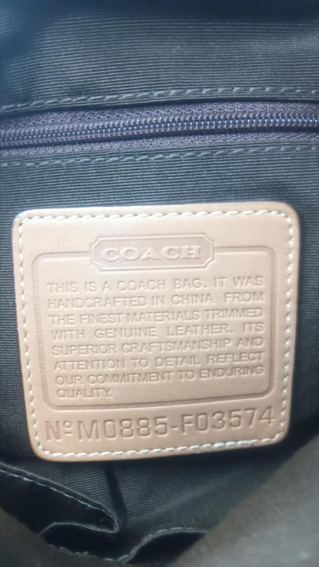 กระเป๋า Coach Signature Jacquard Canvas Soho Duffel Bag (มือสอง สภาพดี ) รูปที่ 3