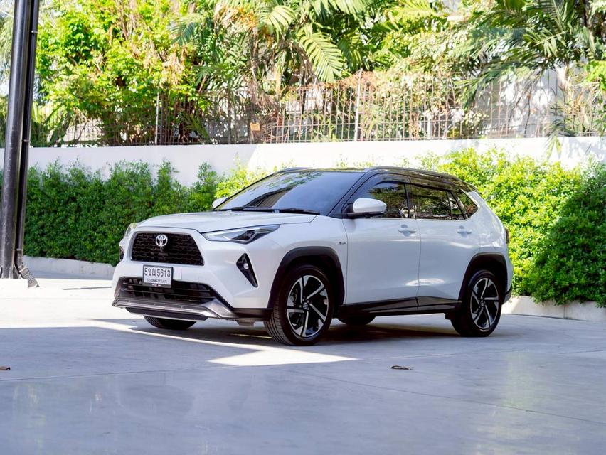 Toyota Yaris HEV Premium Luxury ปี 2024 ♨️ ประกันเครื่องเกียร์3ปี30000 km.♨️