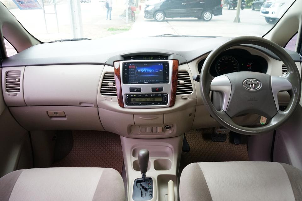 2012 TOYOTA INNOVA 2.0G 12