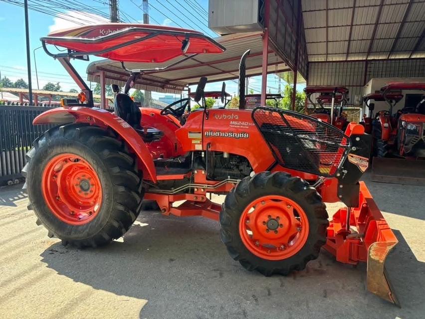 ขาย Kubota รุ่น M6240MUH 4wd