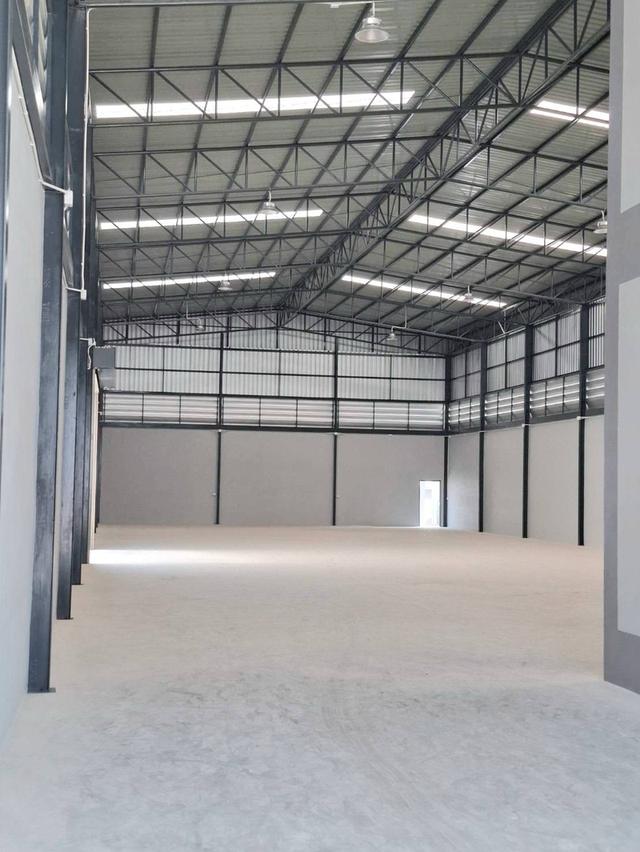 ขายโรงงานและให้เช่าโรงงานมือหนึ่ง บ้านเกาะ สมุทรสาคร ขอใบรง.4ได้ 1 ไร่ 90ตรว.โครงสร้างแข็งแรง พื้นโรงงานรับน้ำหนักได้หลายตัน ถนนกว้าง 12-14 ม.