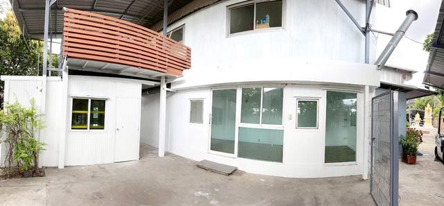 รร.นานาชาติดีบีเอส 5กม.ให้เช่าอาคารสำนักงาน 58 ตร.ม. ให้เช่าชั้น1 รพ.บางบัวทอง 2.4 กม. ทำเลติดถนน โรบินสัน ไลฟ์สไตล์ ราช 1