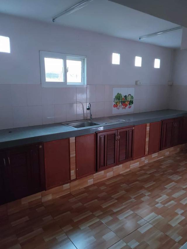 ให้เช่าบ้านเดี่ยว 2 ชั้น 20 ตร.ว. พร้อมเฟอร์นิเจอร์ ราคาถูกมาก ตำบลโคกคาม บางปะม้า สุพรรณบุรี ( เจ้าของปล่อยเช่าเอง ) 7