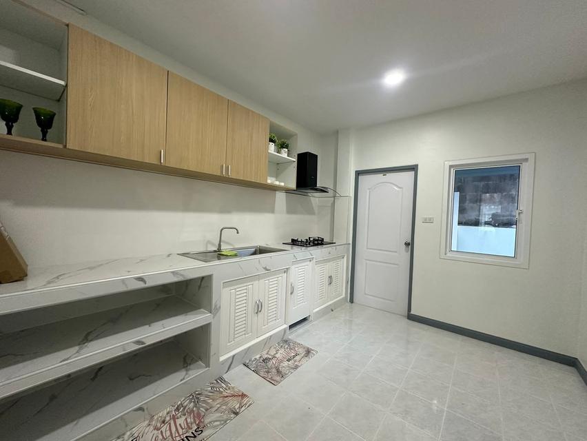 บ้านเดี่ยวซอยเขาตาโล   หมู่บ้านเอกมงคลวิลเลจ1 พัทยา 4