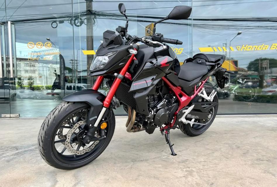 ปล่อยรถ Honda CB750 Hornet ปี 2023