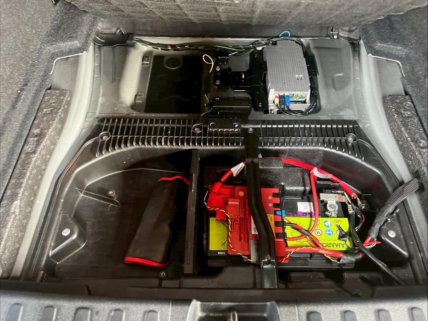 ขายรถ BMW X1 SDrive20d Highline 2.0 ปี 2012 สีดำ เกียร์ออโต้ รูปที่ 20