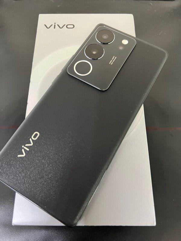 ขาย Vivo V29 สีดำสวยๆ 3