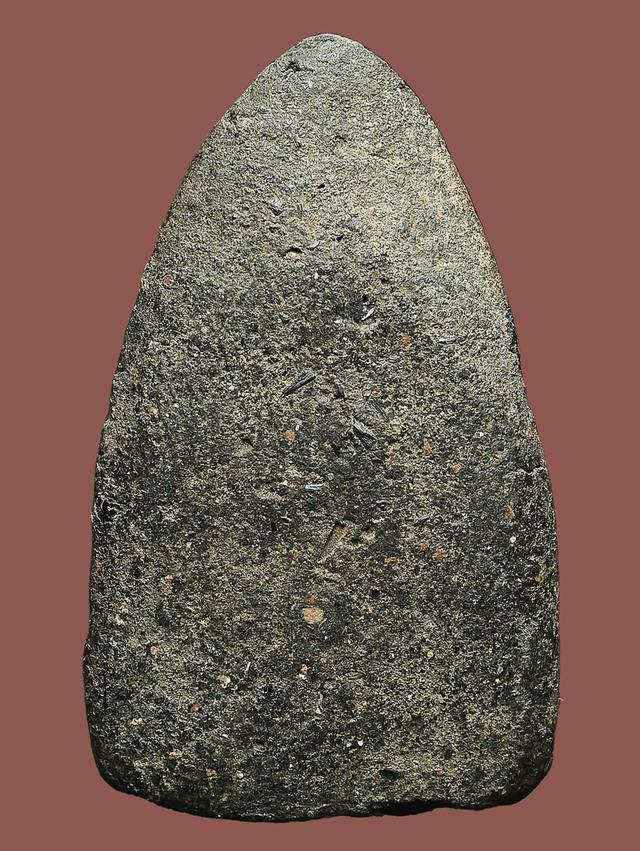 หลวงปู่ทวดเนื้อว่าน วัดช้างให้ รุ่นแรก ปี ๒๔๙๗ พิมพ์ใหญ่ไหล่จุด-หัวขีด....เก่าๆ รูปที่ 3