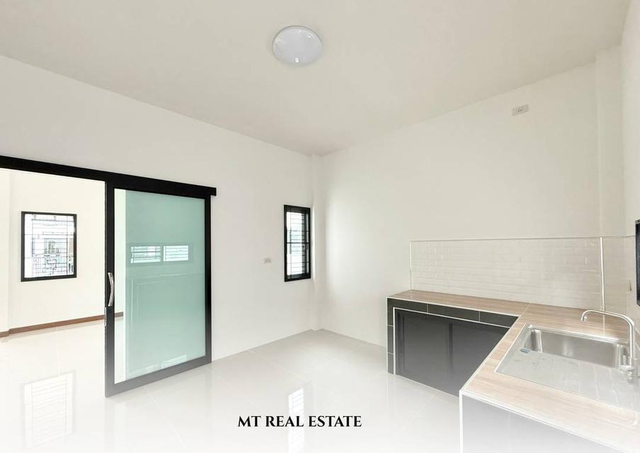 ทาวน์เฮ้าส์/บ้านเดี่ยว 17