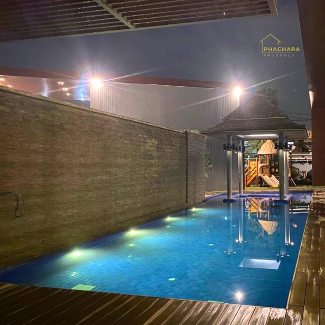 ขายคอนโดห้องสวยพร้อมอยู่อาศัย ใกล้ รร.นานาชาติกีรพัฒน์ ใกล้รถไฟฟ้าสายสีชมพู ใกล้ตลาดนัดเลียบด่วน 6