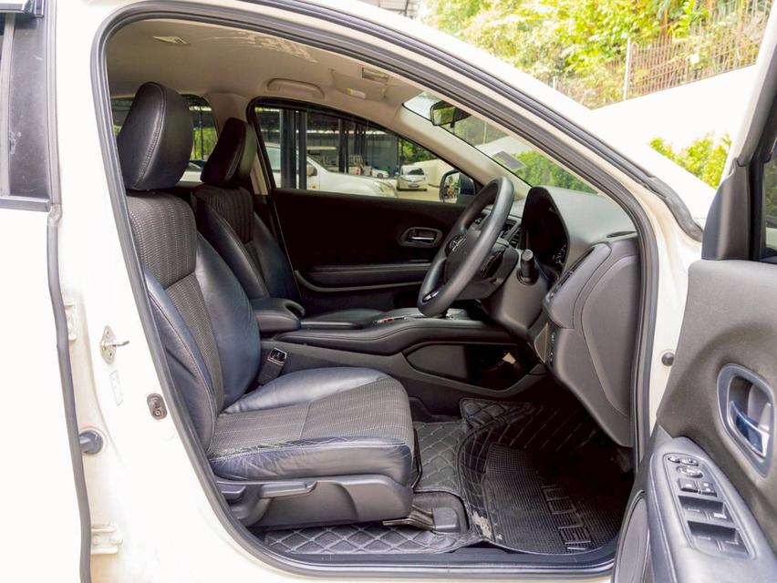 Honda HR-V 1.8S ปี 2016 12