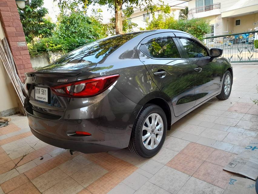 ขาย Mazda 2 diesel 1.5 Skyactiv-D Standard ปี 2017 ไมล์ 71,000-72,000 4