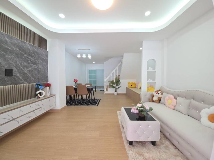หมู่บ้านเมืองประชา หทัยราษฎร์ 35 4