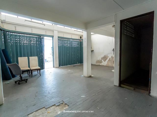 ขายตึกแถวขนาดใหญ่ 6.5 ชั้น ทำเลทอง ประชาราษฎร์บำเพ็ญ ซอย 5 ใกล้ MRT ห้วยขวาง เพียง 600 เมตร เหมาะทำเป็น Office ธุรกิจ หร 3