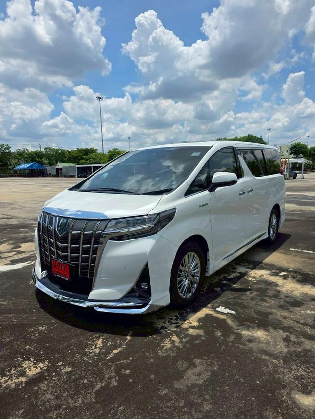 Toyota Alphard 2.5 Hybrid GF สีขาว ปี 2020 ไมล์ 140,000กม.