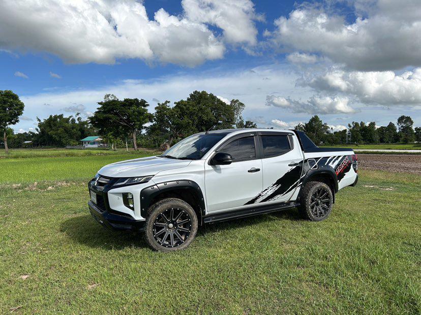 Mitsubishi L200 Triton Athlete 4-Doors (มิตซูบิชิ แอล200 ไทรทัน แอทลีท 4 ประตู) 2