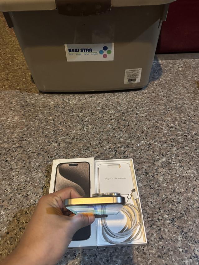 ขายๆๆๆถูกๆๆไอโฟน15ProMaxสีใหม่Natural Titanuim 256กิ๊กยกกล่องอีมี่ตรงสูนTrueใช้งานดีทุกๆฟังชั่นเครื่องรีสโตได้ตลอดไม่มีติดไอคราว ( แบต100%รอบชาด189หาย รูปที่ 3