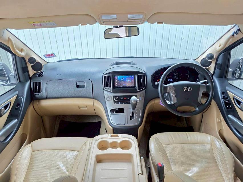 Hyundai H1 2.5Elite ปี19 10