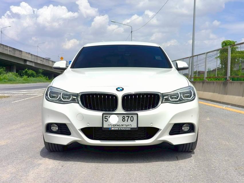BMW #320d GT M sport Lci Top ปี 2019 สีขาว