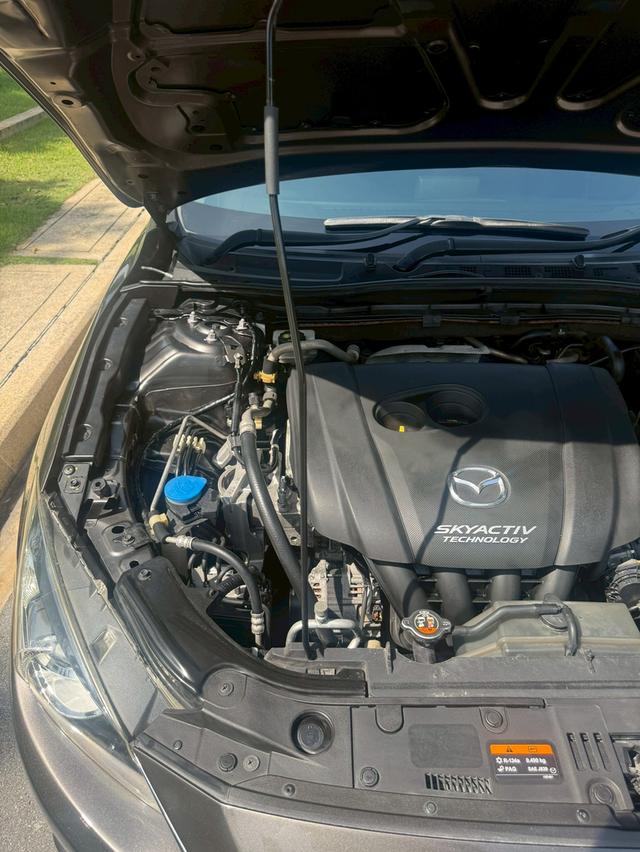 MAZDA3 2.0 C ปี 2016 16
