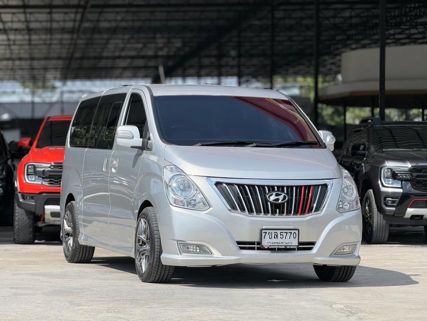 (แจ้งรหัสรถ WRT5770) 2012 HYUNDAI GRAND STAREX, 2.5 VIP รูปย่อยที่ 2