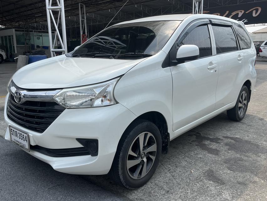2816 Toyota Avanza 1.5E auto รถสวย พร้อมขับ