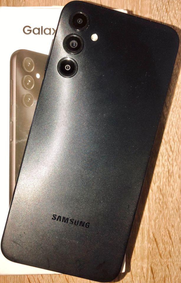 Samsung Galaxy A14 5G เครื่องสวย สภาพใหม่ พร้อมใช้งาน 2