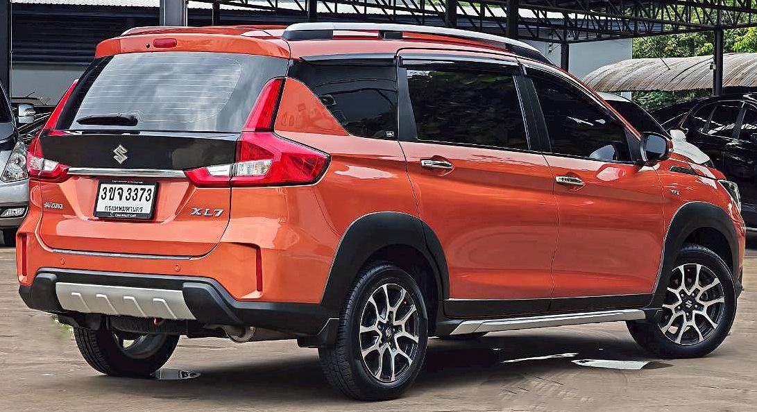 2022 SUZUKI XL7 1.5 GLX 14