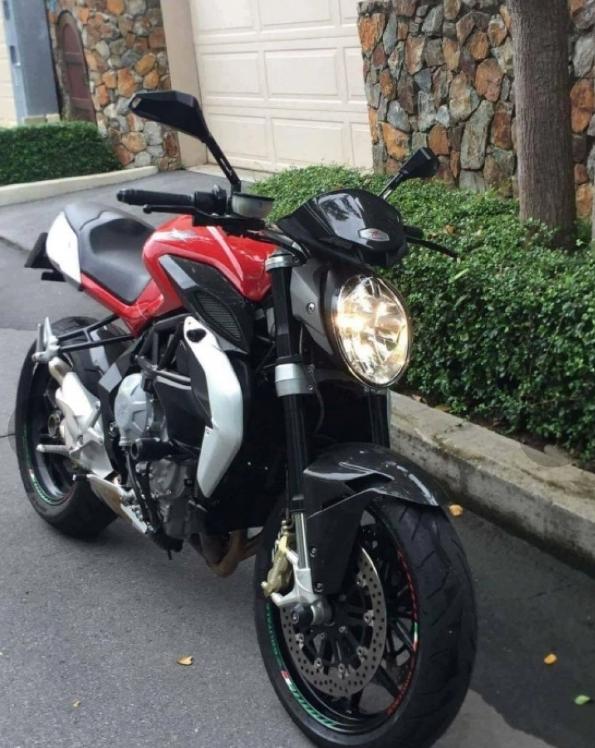 MV Agusta Brutale 800 ABS