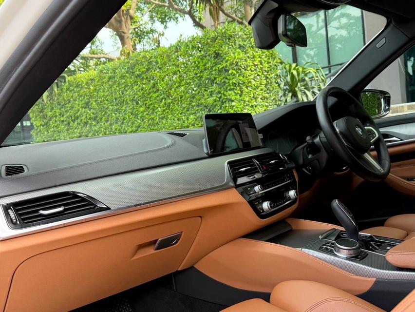 2020 BMW 520D MSPORT G30 รถมือเดียวออกป้ายแดง รถวิ่งน้อย เข้าศูนย์ทุกระยะ ไม่เคยมีอุบัติเหตุครับ 12