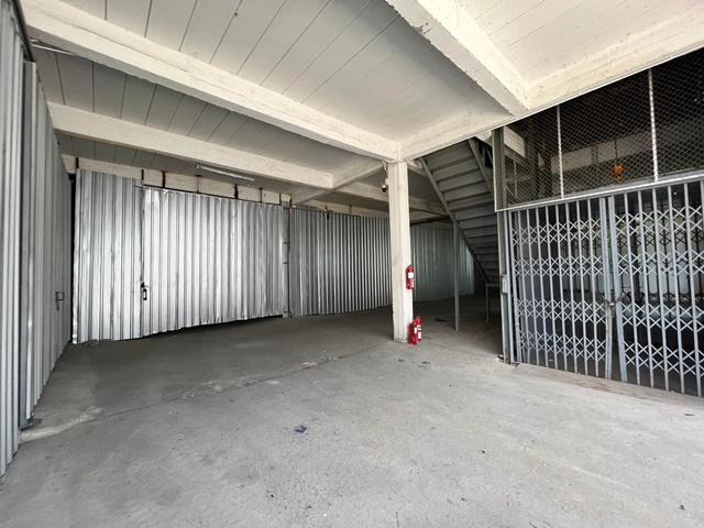 วัดนราภิรมย์ 2.09 กม.มหิดล ศาลายา 20 นาที วัดบางพระ 5.2กม.วัดบางแก้วฟ้า 1.1 กม. เช่าโกดังโรงงาน คลองโยง 1,502 ตร.ม.ไฟฟ้า 8