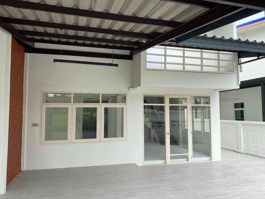ขายบ้านเดี่ยว 2 ชั้น รีโนเวทใหม่ทั้งหลัง – พร้อมอยู่ ทำเลทองย่านประชาชื่น 2