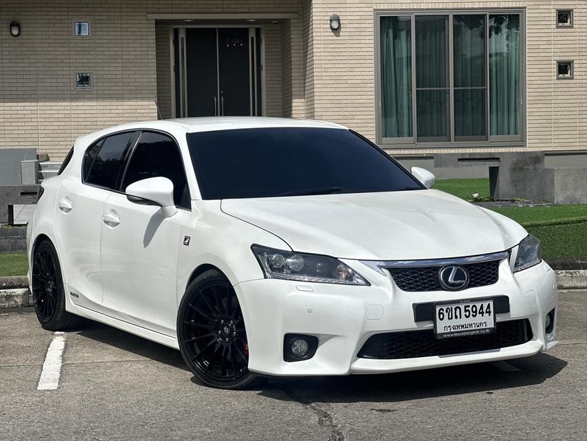 Lexus CT200h F-SPORT แท้ รถศูนย์ ปี 2013 เข้าศูนย์ตลอด 5