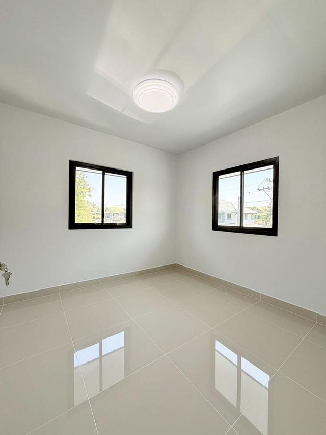 หมู่บ้านพฤกษา14A วัดลาดปลาดุก บ้านแฝด 2 ชั้น หลังมุมติดสวนสาธารณะ ตกแต่งใหม่พร้อมอยู่ เหมาะสำหรับครอบครัวใหญ่ และผู้ที่ต้องการพื้นที่ใช้สอยเยอะ 19