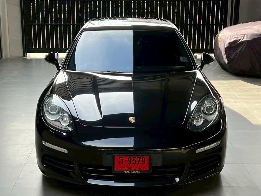 Porsche PANAMERA 3.0 S E-Hybrid Sedan 3